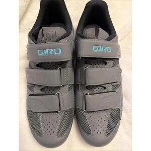 Giro Spin Bike Cycling Shoes With Clips 42 / 9 Men’s 11.5 Women’s